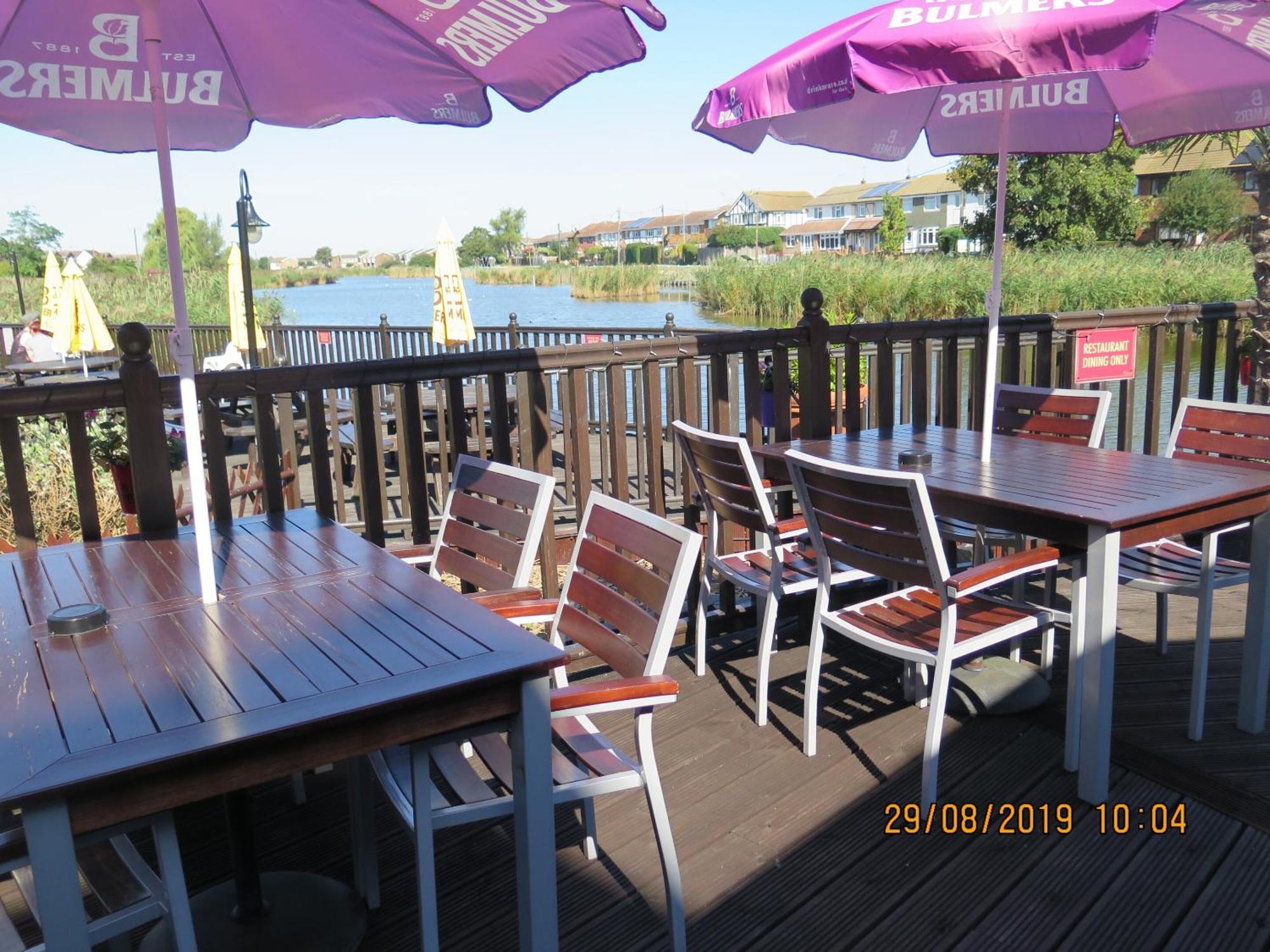 โรงแรมออยสเตอร์ ฟลีท Canvey Island ภายนอก รูปภาพ