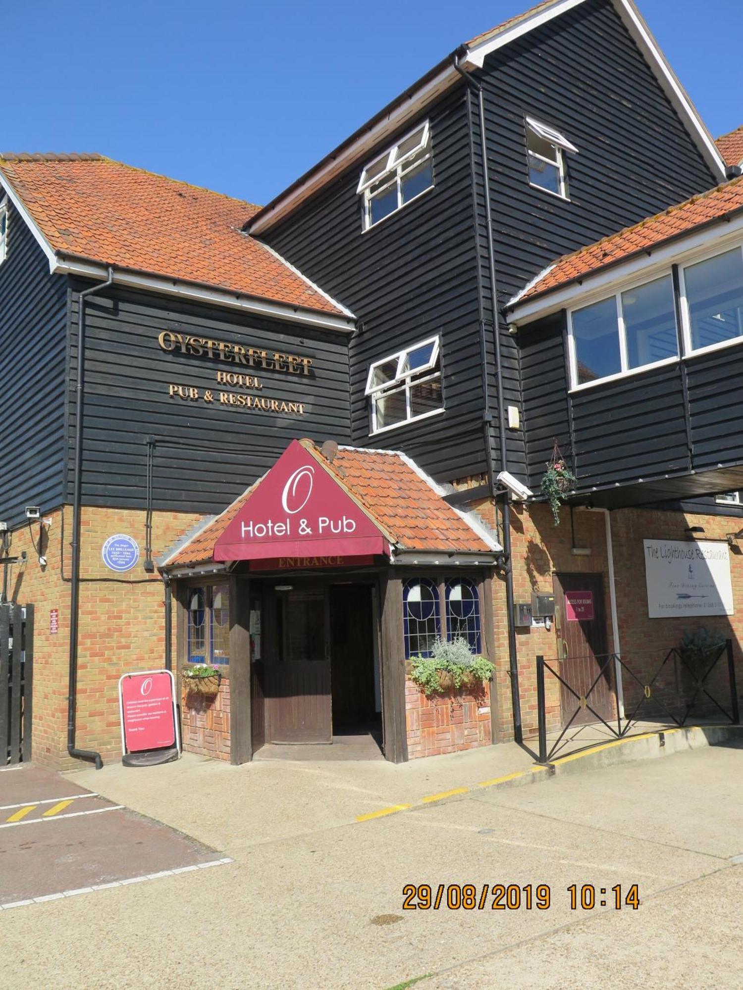 โรงแรมออยสเตอร์ ฟลีท Canvey Island ภายนอก รูปภาพ